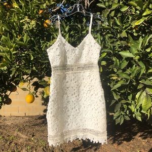 Beautiful white lace body con dress!